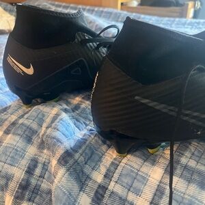 Nike soccer cleats Mercurial air zoom size 8